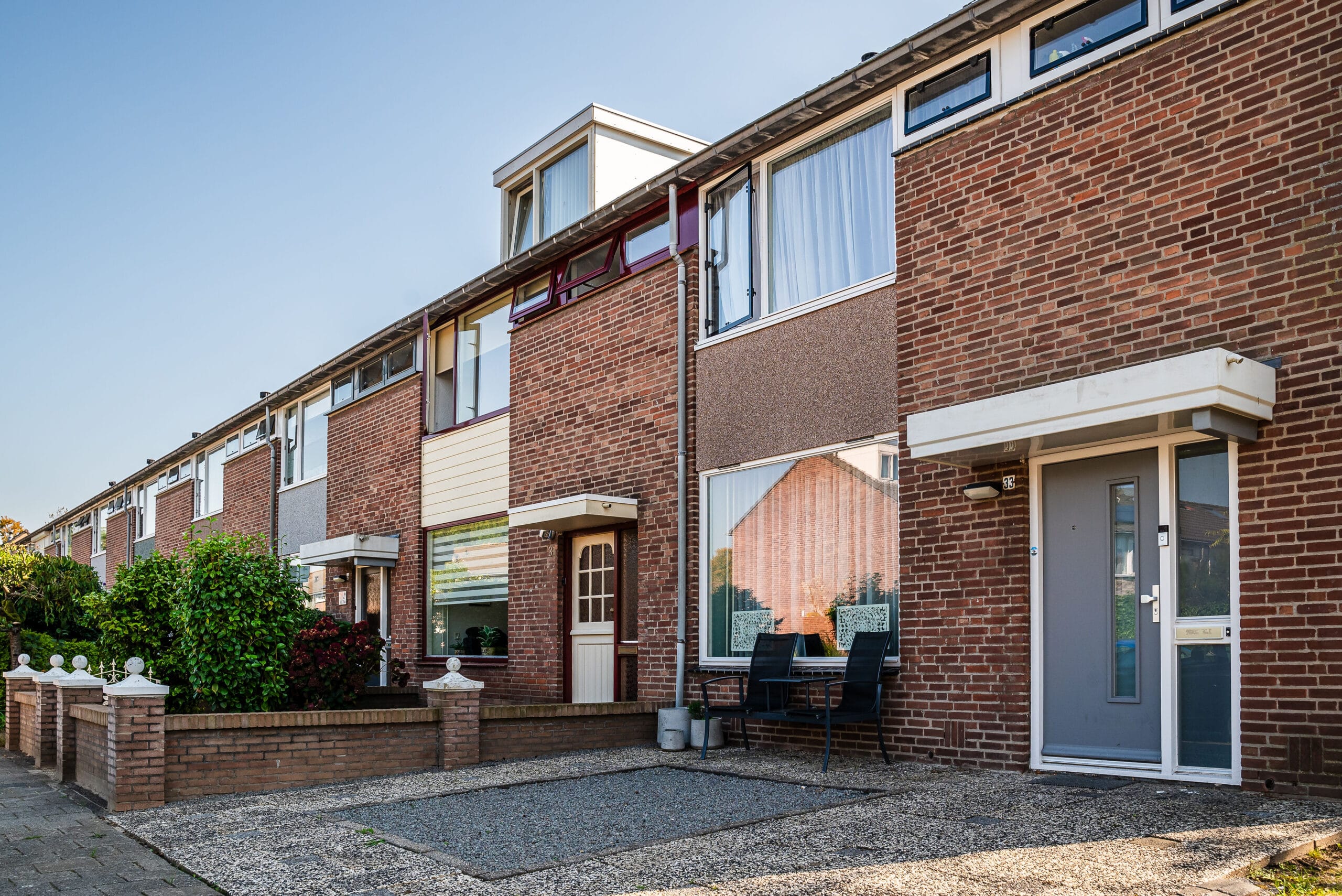 BUVA - Renovatie project - Biesdonk Breda - hardglas - hang- en sluitwerk - renovatiemarkt
